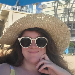 Meet your Posher, Sarah